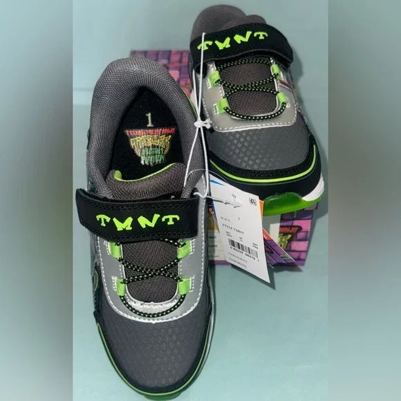 Toddler Teenage Mutant Ninja Turtles Sneakers Size: 1 - Picture 2 of 12
